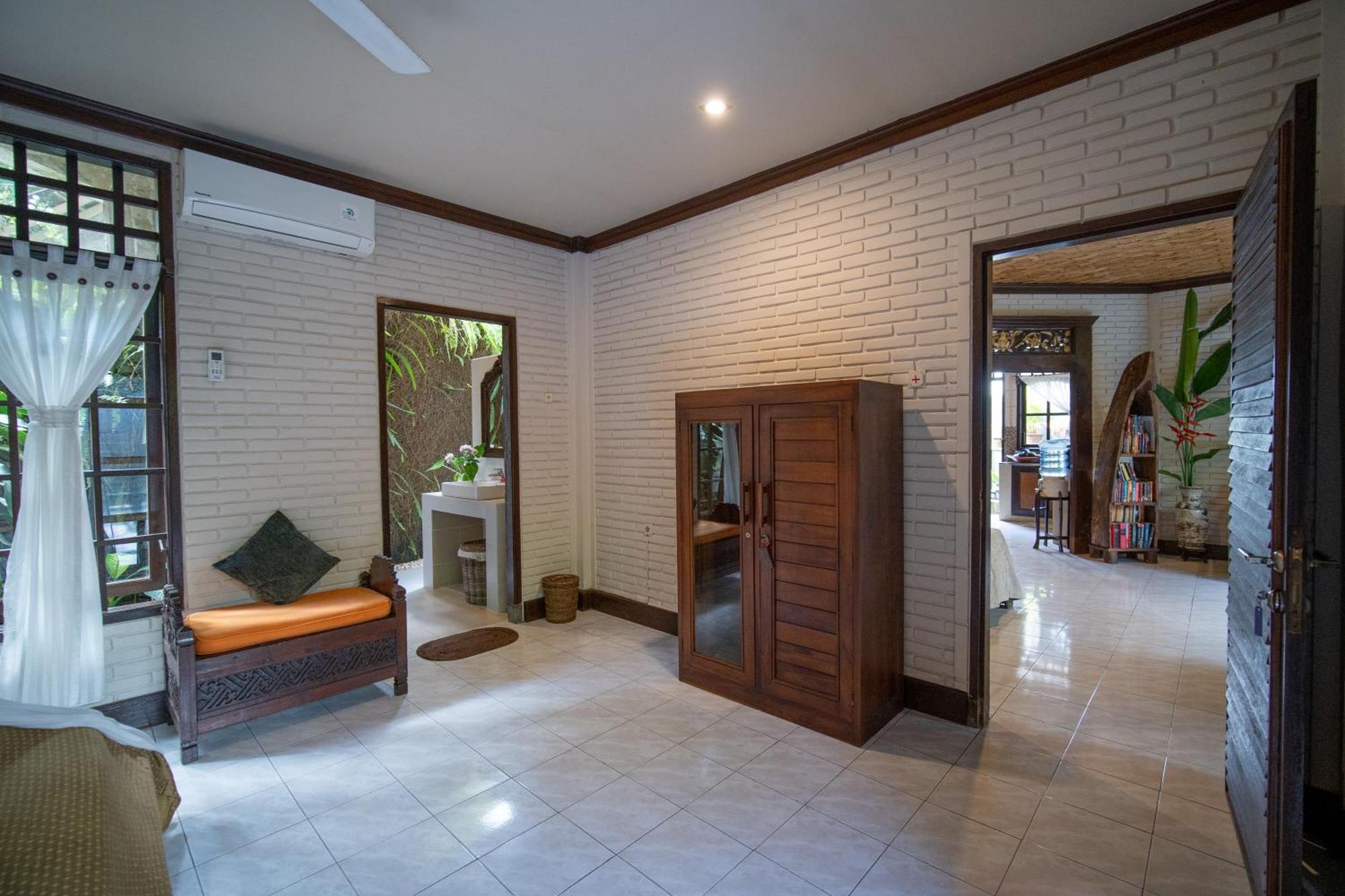 Puri Bayu Hotel Ubud Buitenkant foto