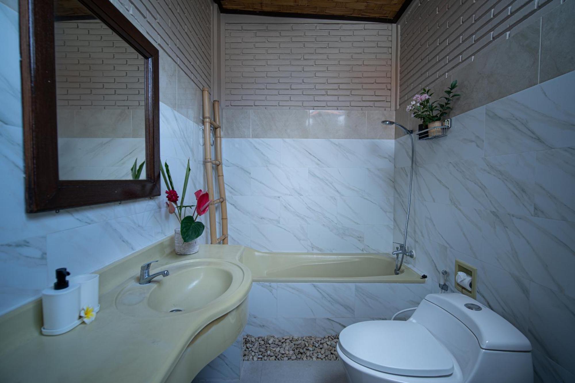 Puri Bayu Hotel Ubud Buitenkant foto