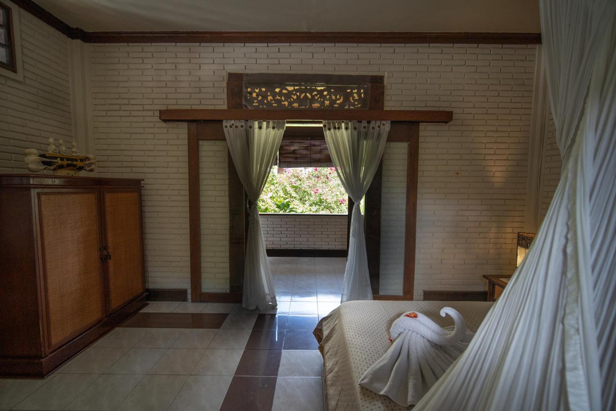 Puri Bayu Hotel Ubud Buitenkant foto