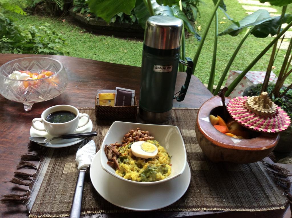 Puri Bayu Hotel Ubud Buitenkant foto