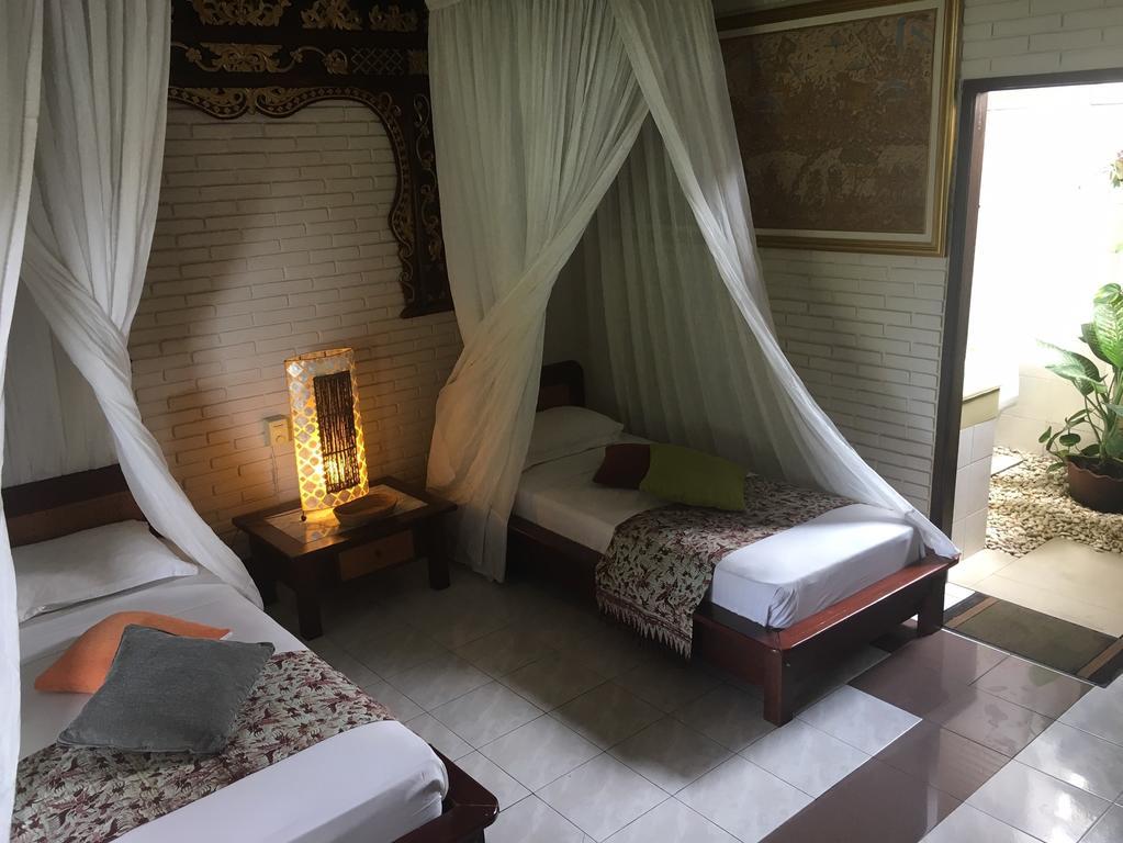 Puri Bayu Hotel Ubud Buitenkant foto