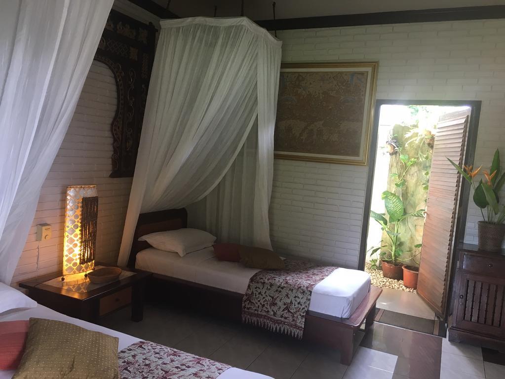 Puri Bayu Hotel Ubud Buitenkant foto